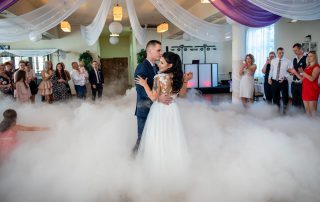 Pierwszy taniec w chmurach. Zamów ciężki dym na swoje wesele Bielsko-Biała.